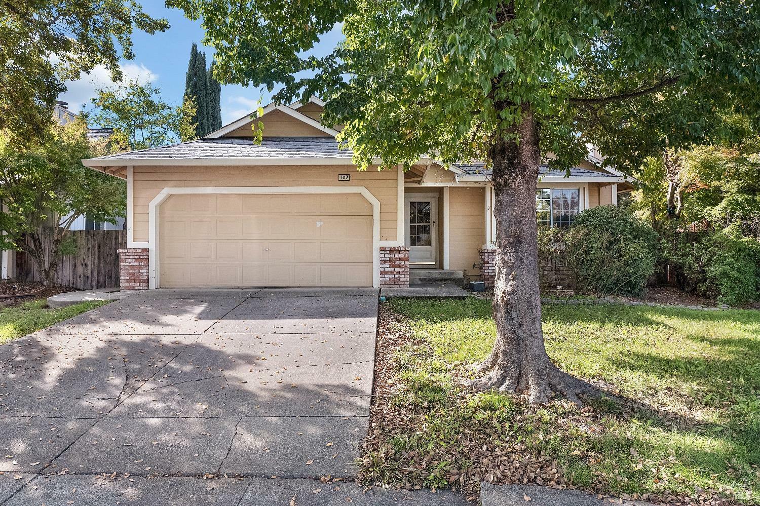 Property Photo:  107 William Circle  CA 95425 