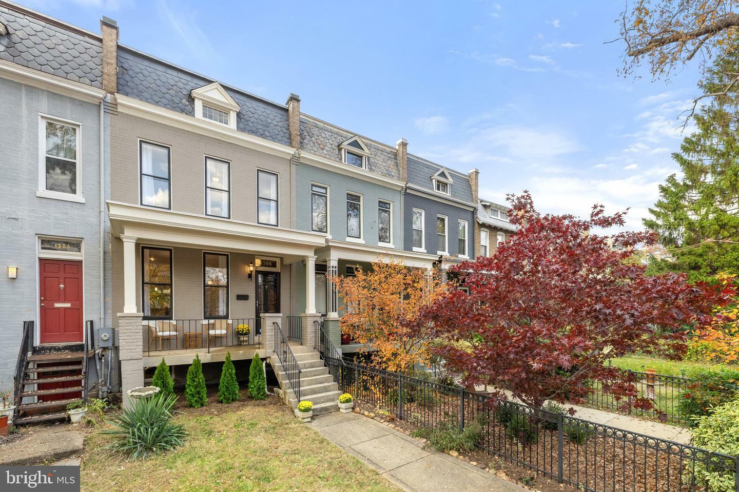 Property Photo:  1506 Potomac Avenue SE  DC 20003 