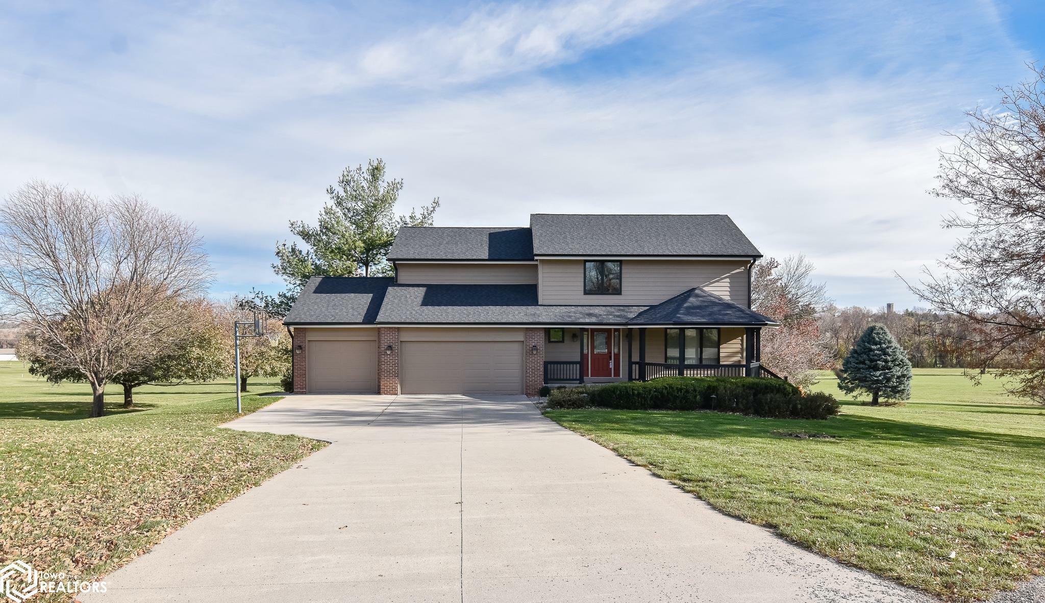 2344 Odessa Drive  Marshalltown IA 50158 photo