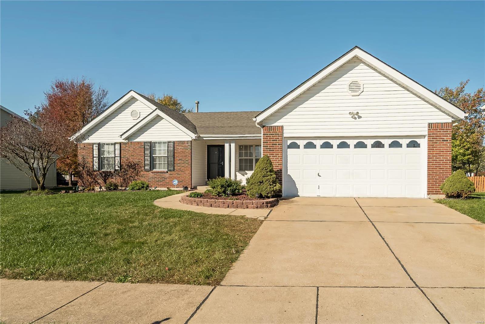 Property Photo: 972 Keeneland Road MO 63034