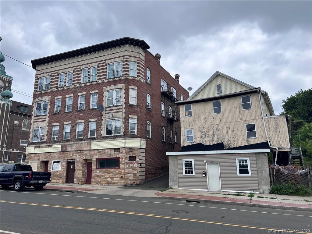 Property Photo:  111 Beaver Street  CT 06051 