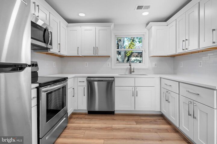 1314 Hallock Drive  Odenton MD 21113 photo