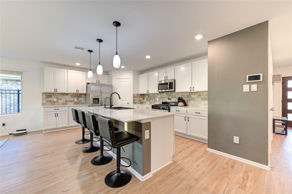 Property Photo: 1464 Twilight Green Drive TX 77493