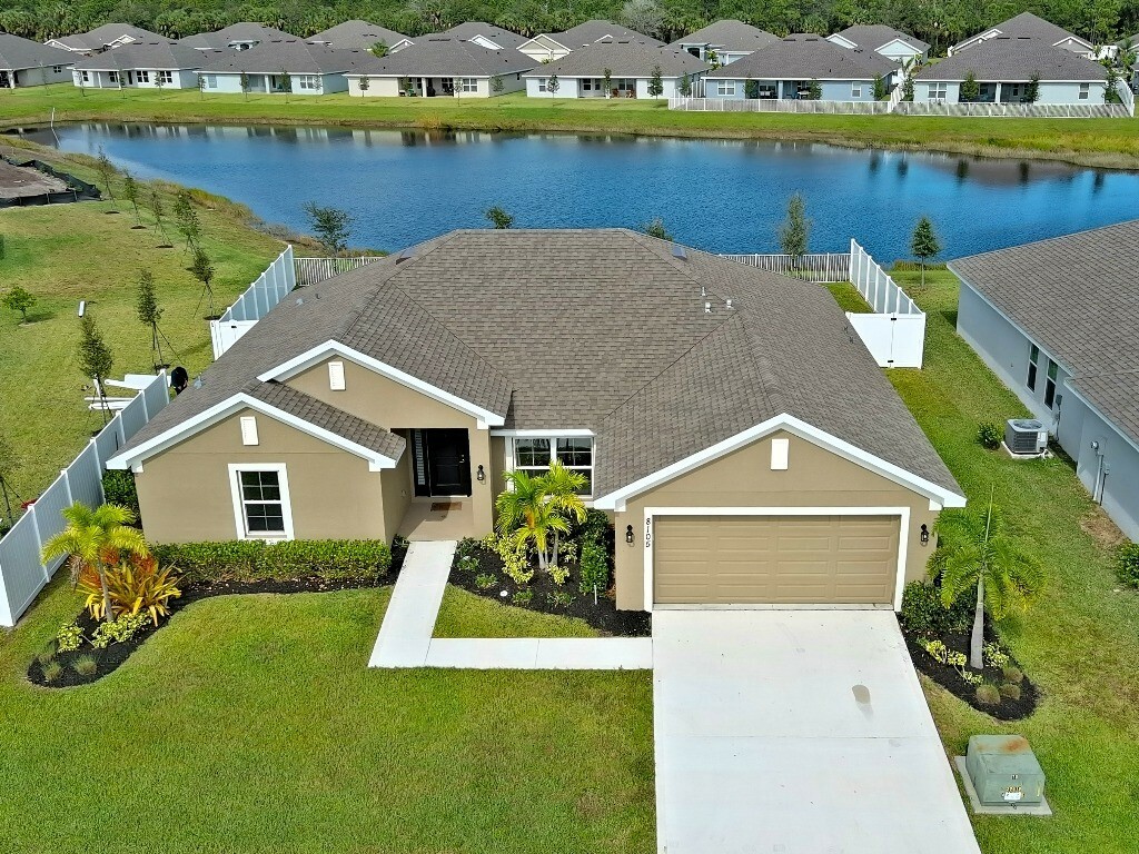 Property Photo:  8105 Amalfi Circle  FL 34951 