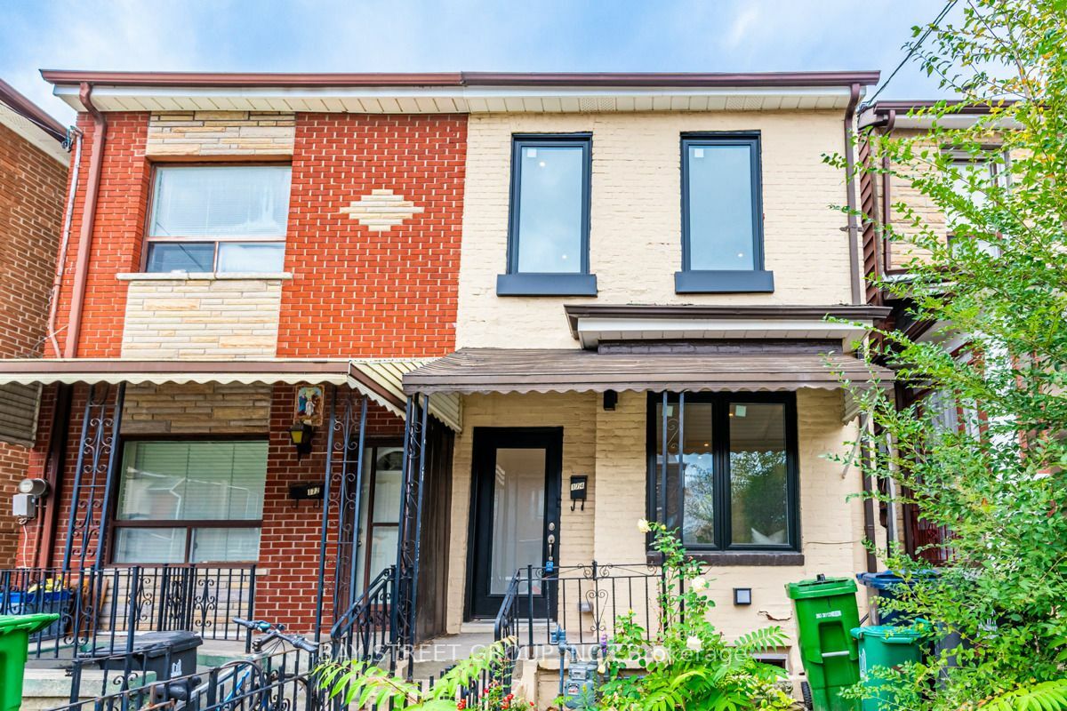 Property Photo: 174 Manning Ave ON M6J2K5