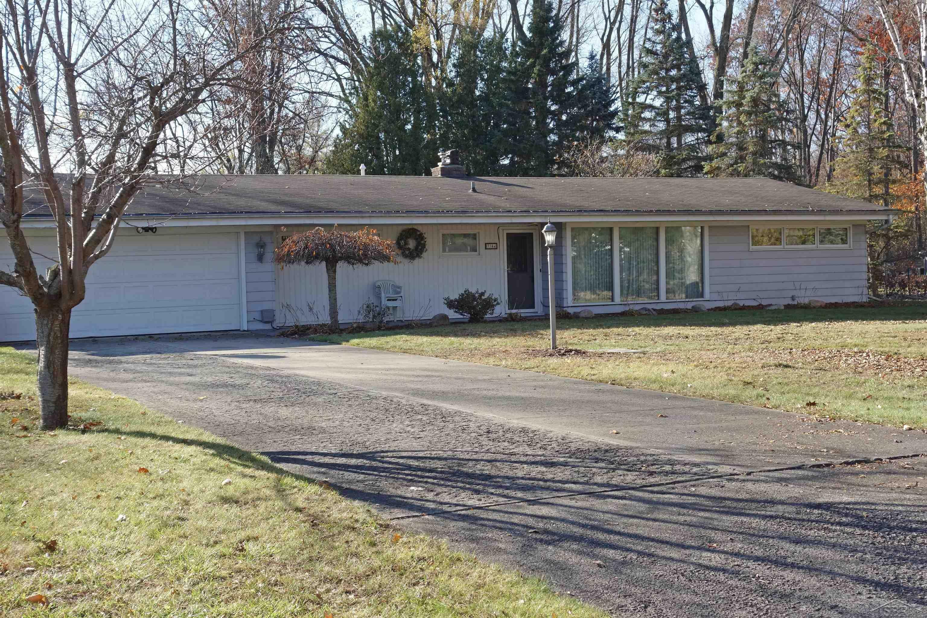 Property Photo:  3344 Woodland  MI 48601 