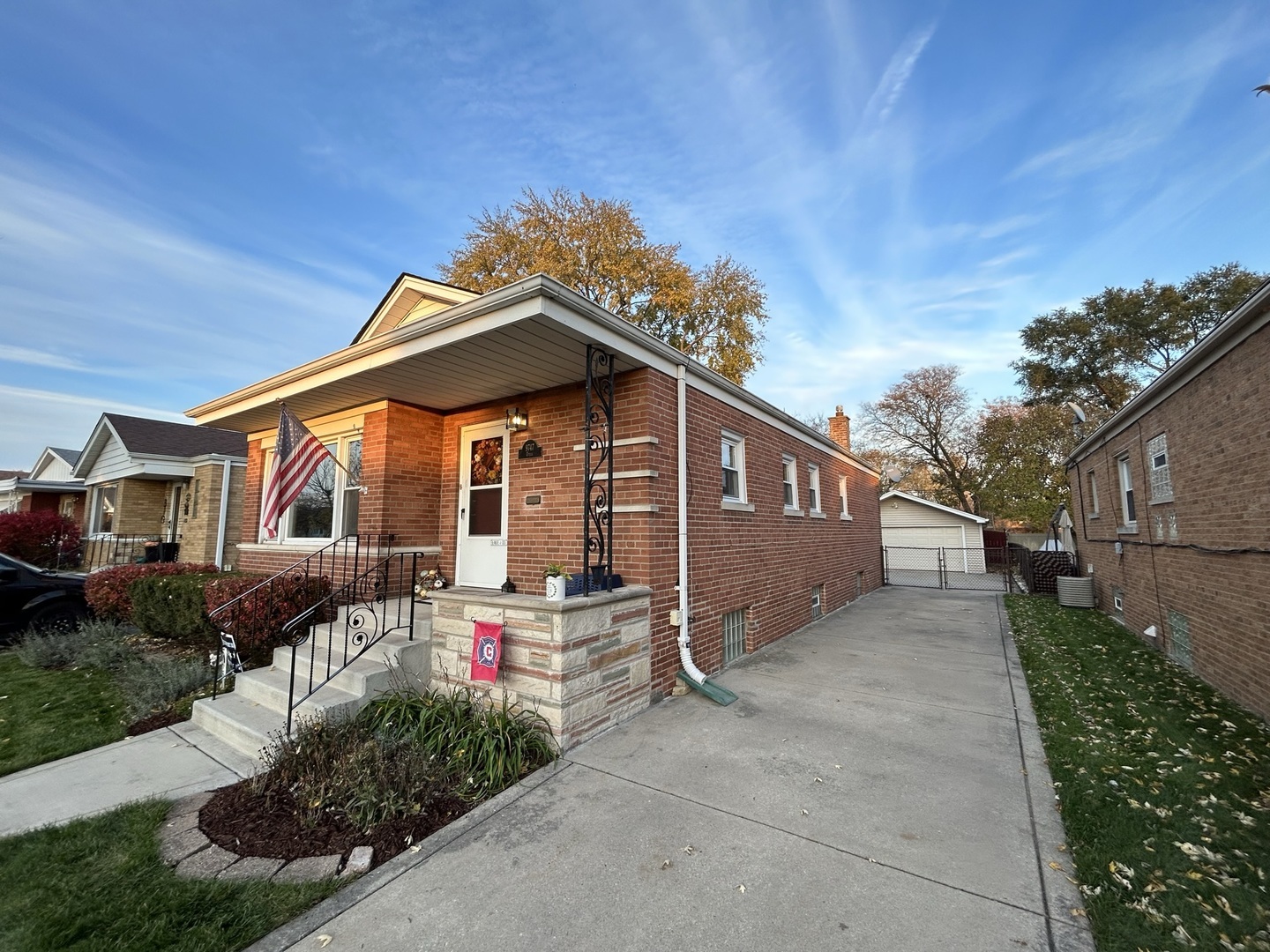 Property Photo:  9747 S Utica Avenue  IL 60805 