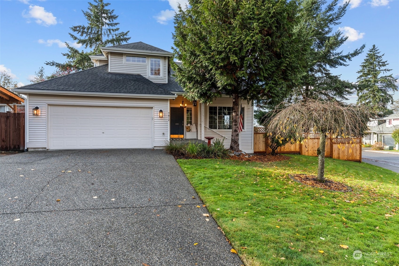 Property Photo: 7012 60th Place NE WA 98270