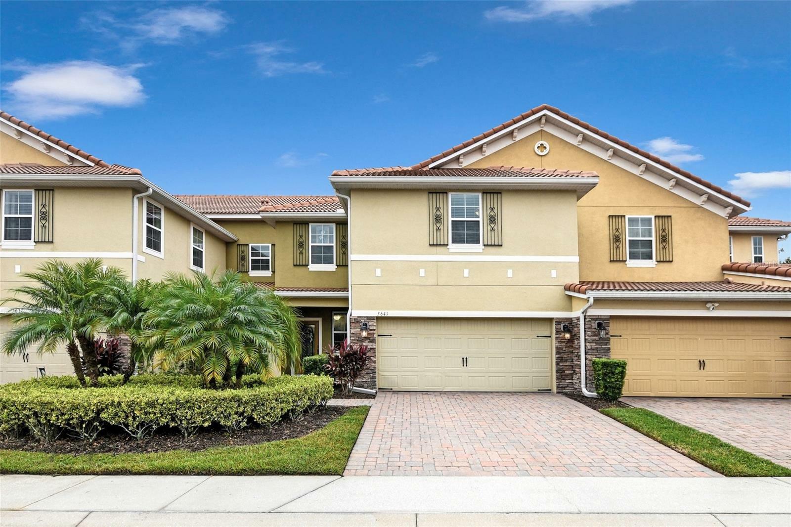 Property Photo: 5641 Siracusa Lane FL 32771
