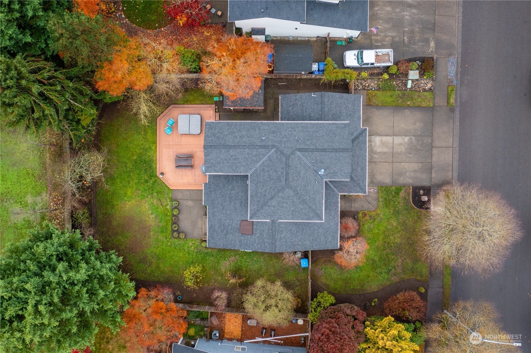 Property Photo: 1828 21st Avenue SE WA 98372