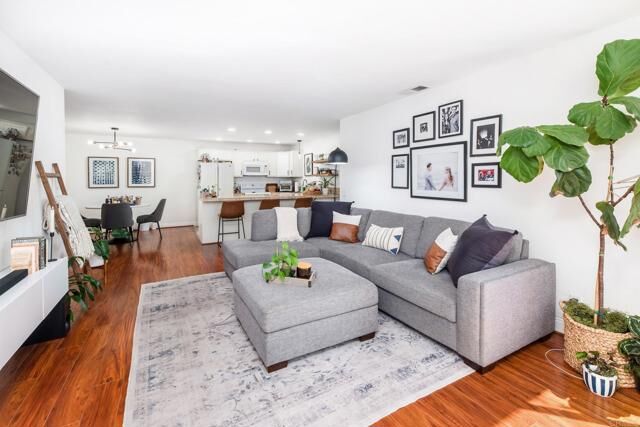Property Photo: 433 Autumn Drive 12 CA 92069