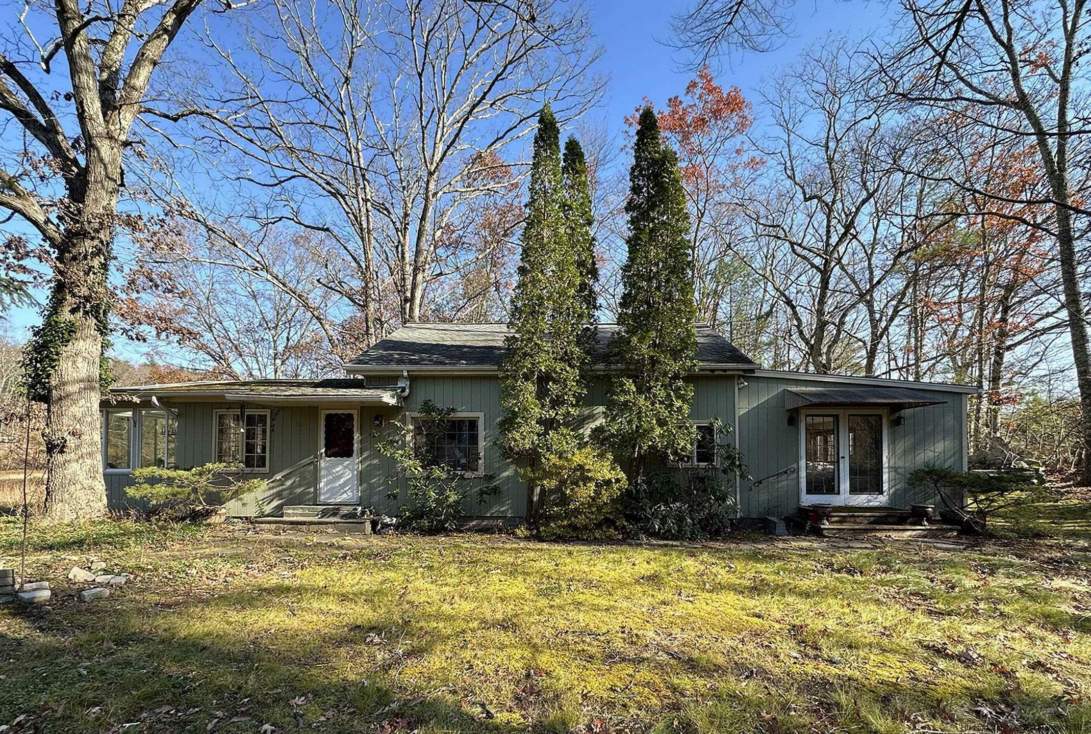 Property Photo:  1800 Glasco  NY 12498 