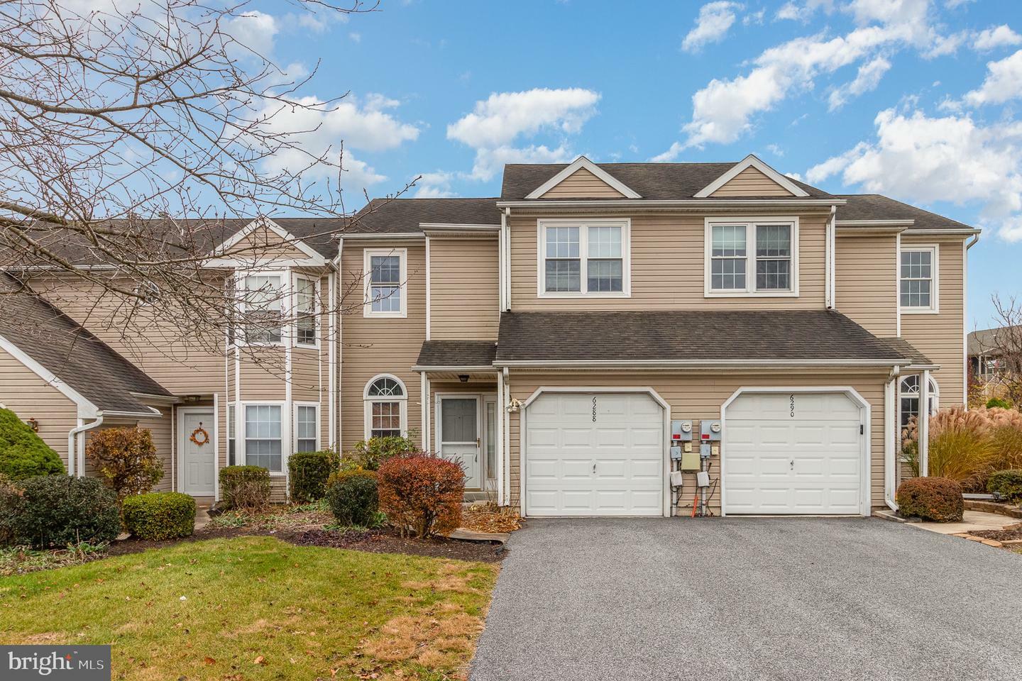 6288 Spring Knoll Drive  Harrisburg PA 17111 photo