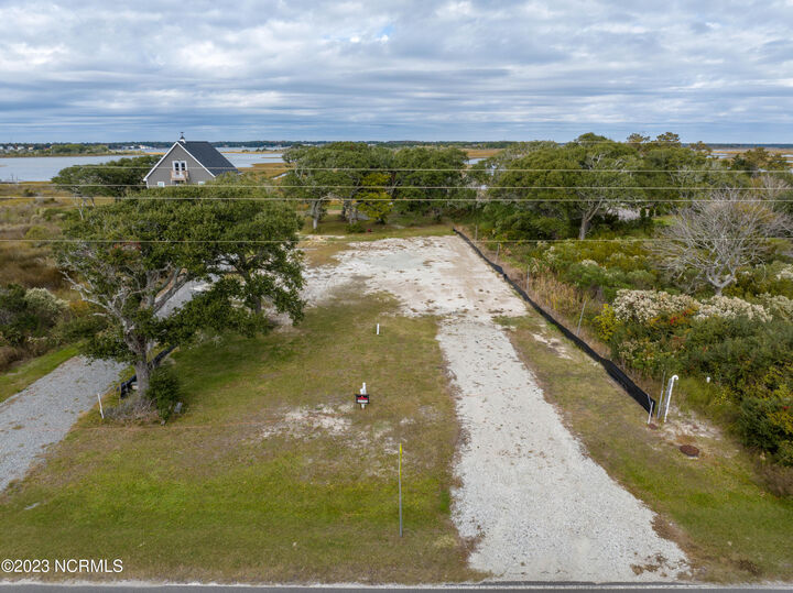 Property Photo: 2065 New River Inlet Road NC 28460