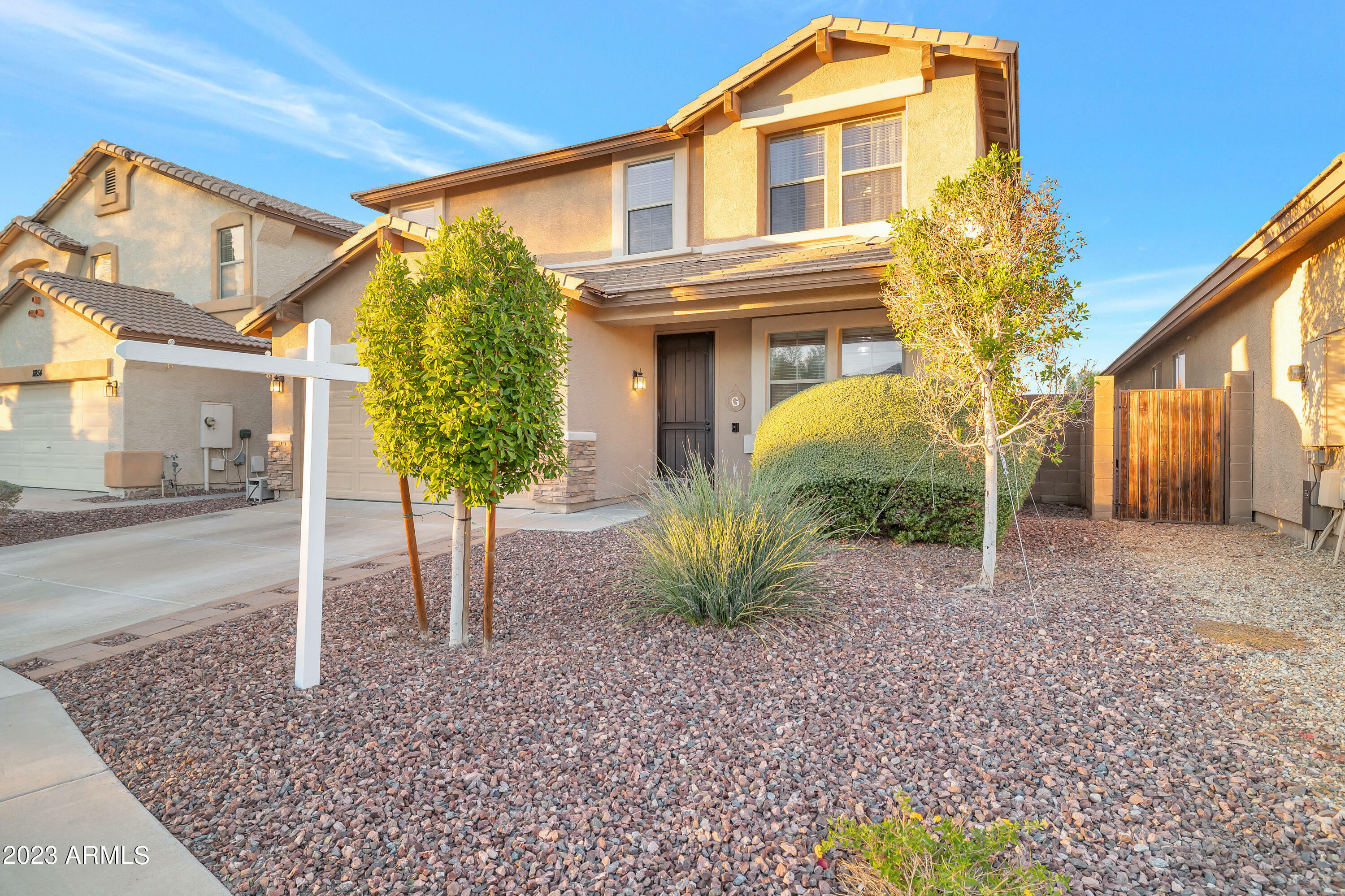 Property Photo:  11850 W Robin Court  AZ 85373 