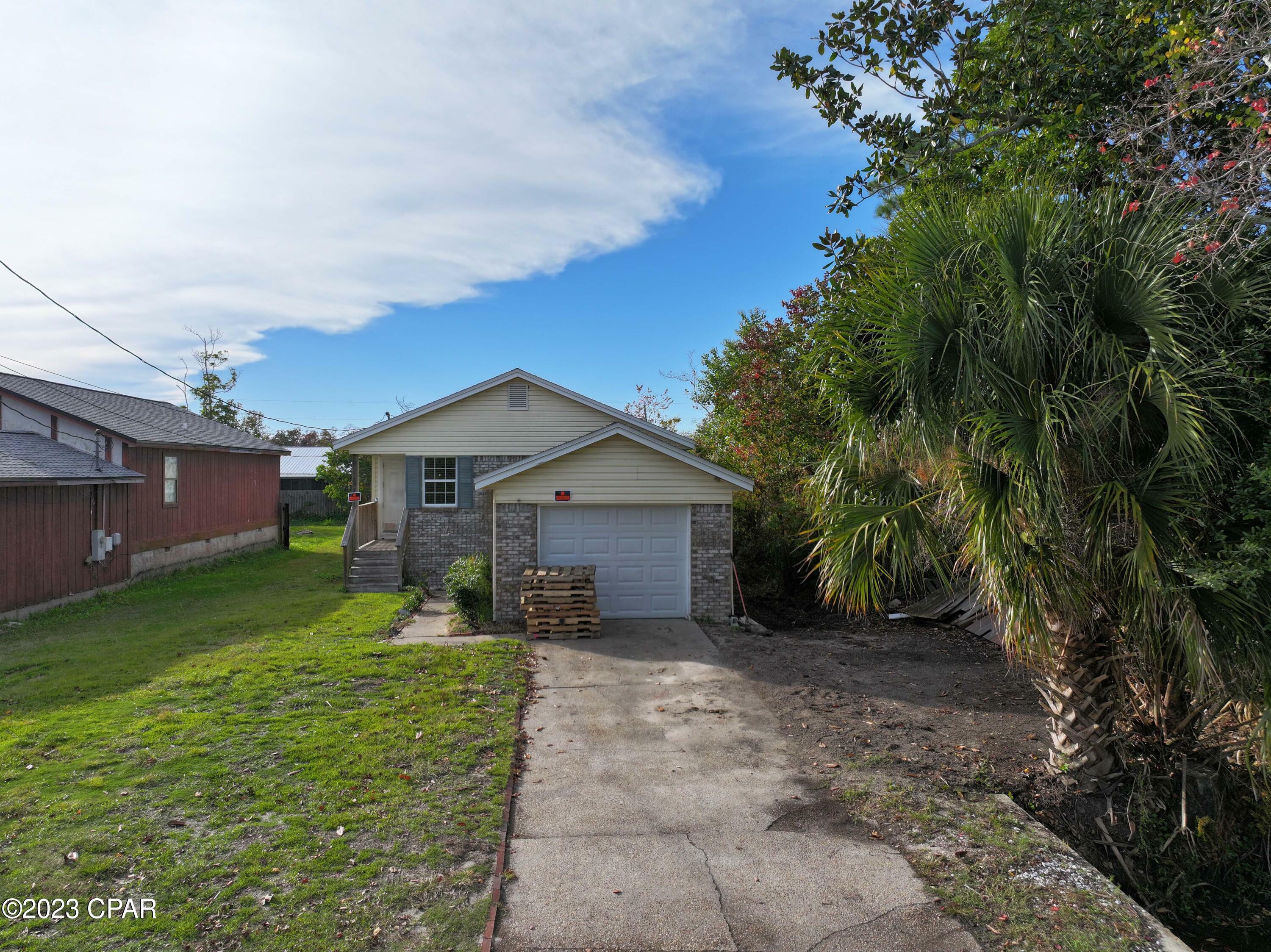 Property Photo:  1434 S Kimbrel Avenue  FL 32404 