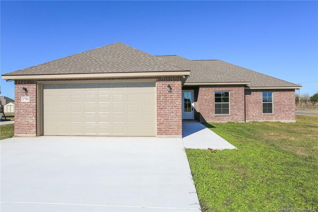 Property Photo: 17201 Maverick Drive LA 70647