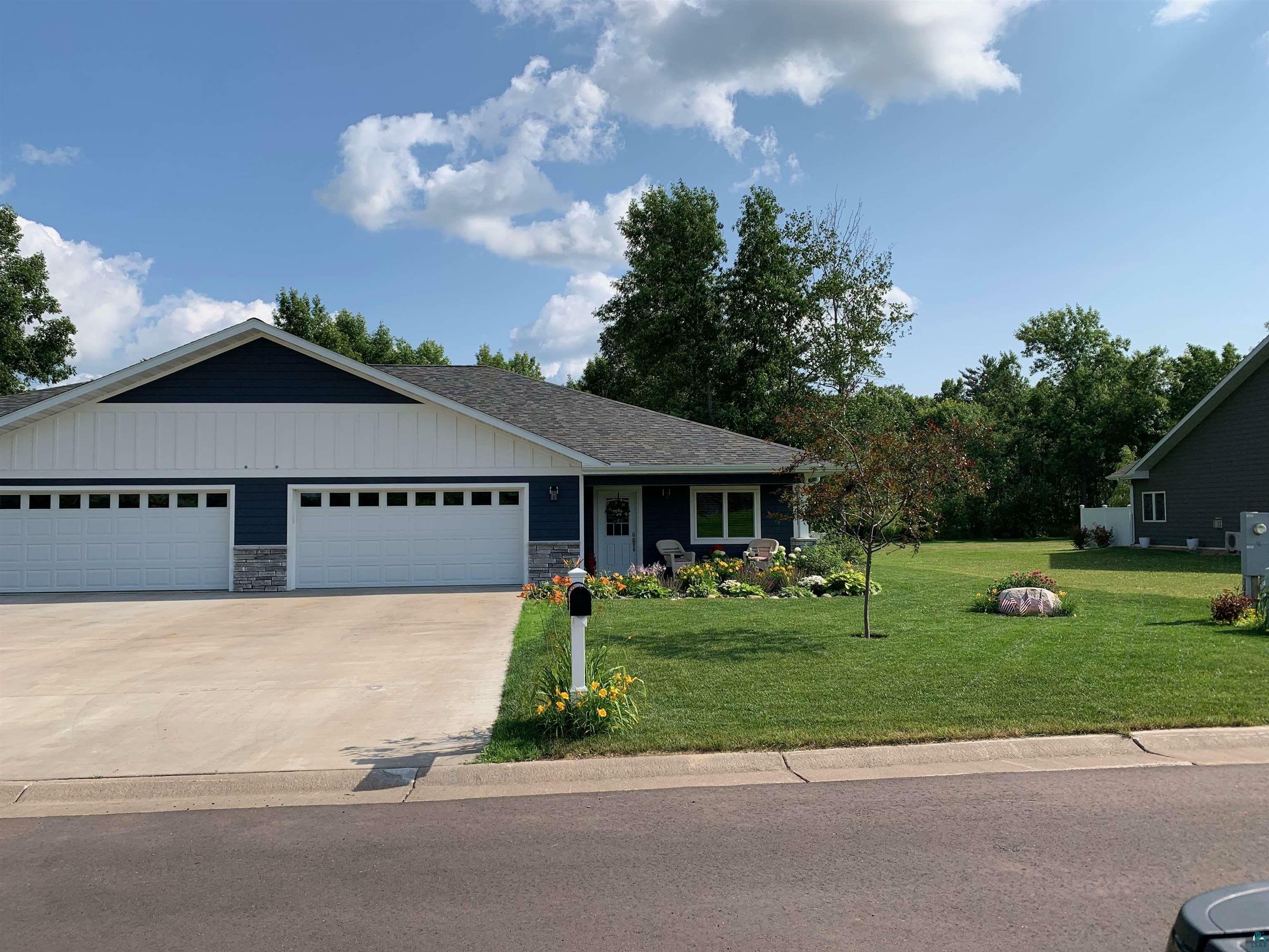 Property Photo:  412 Pleasant View Ct  MN 55979 