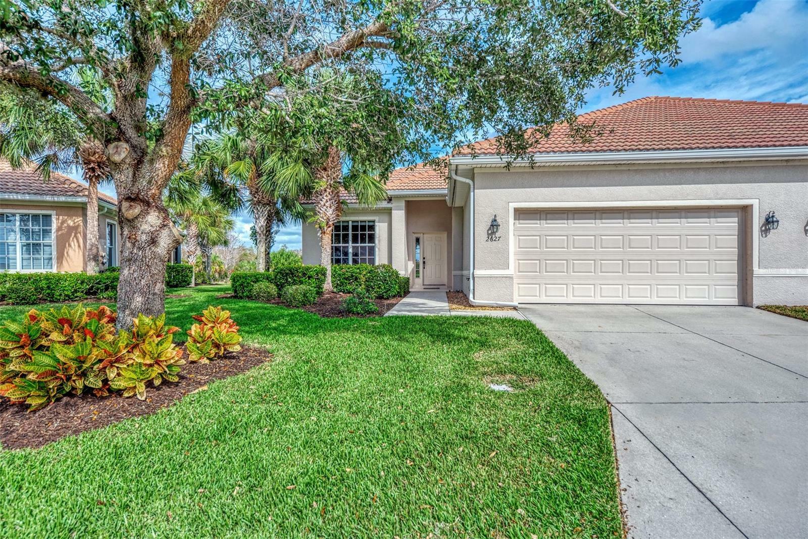 Property Photo:  2627 Wax Myrtle Court  FL 33953 