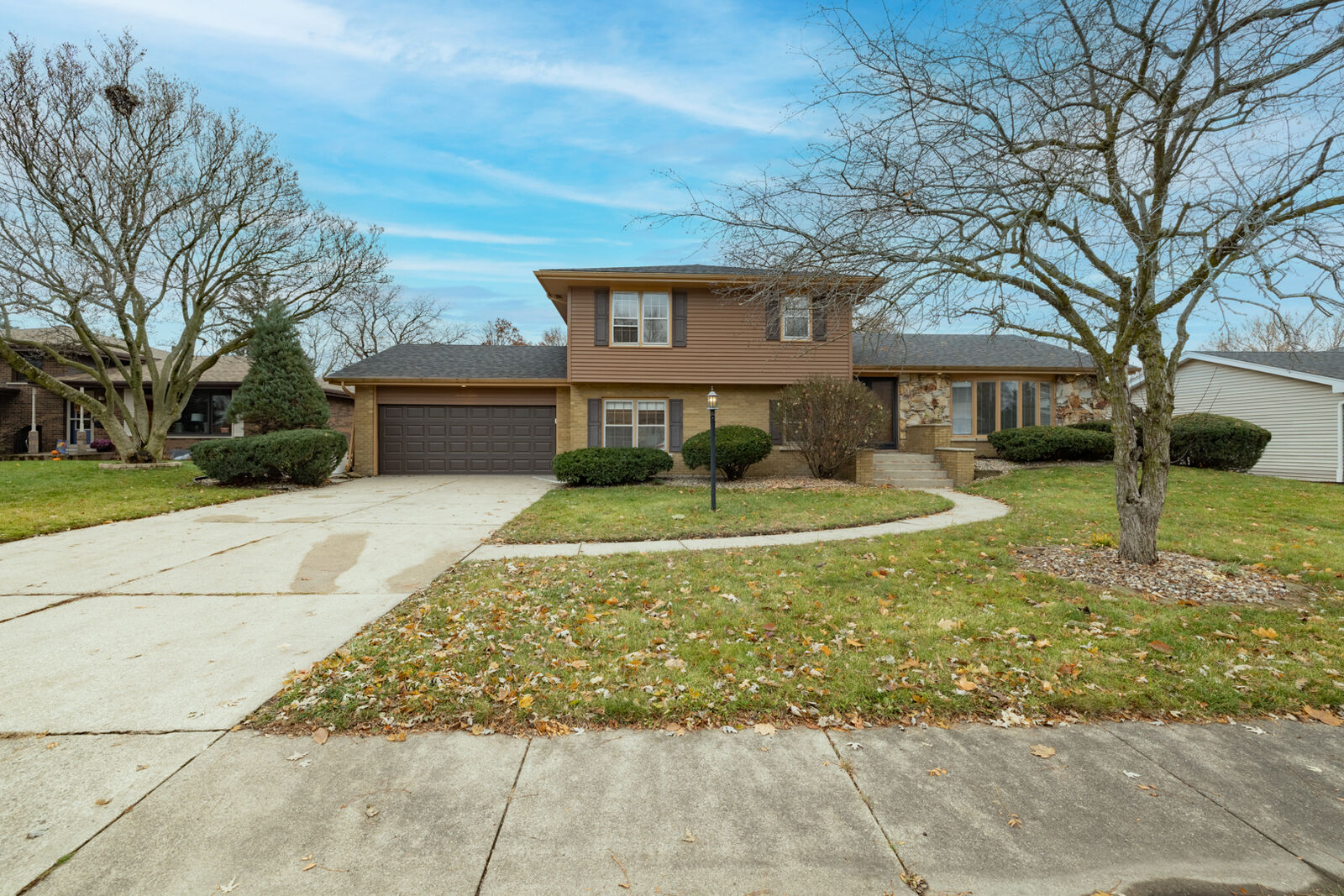 Property Photo: 2080 W Budd Boulevard IL 60901