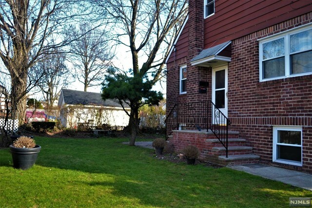 Property Photo:  330 Chase Avenue G  NJ 07071 