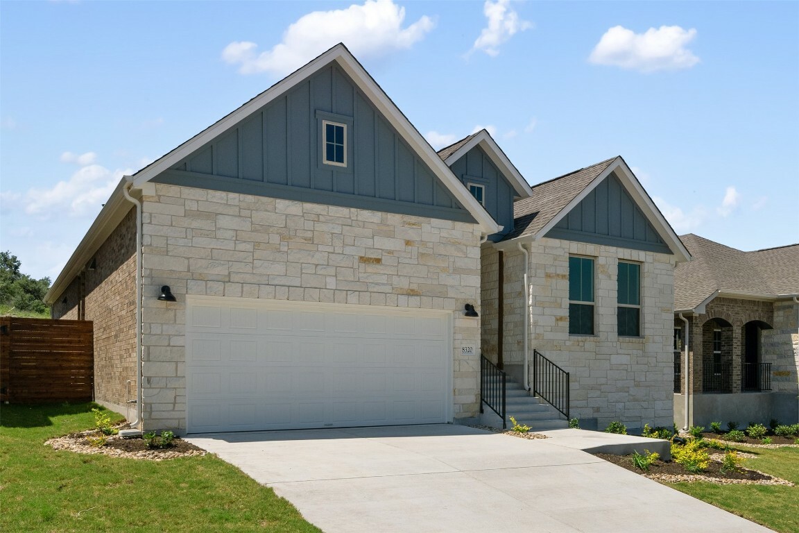 Property Photo: 8320 Grenadier Drive TX 78738