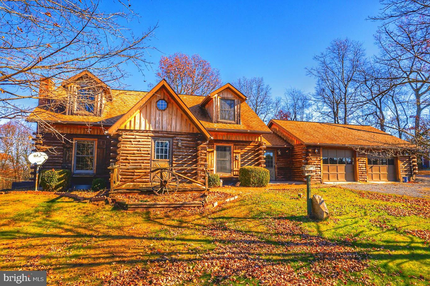 Property Photo: 1843 Felton Hollow Rd PA 15537
