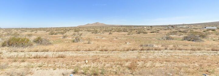 Property Photo:  170th E &Amp Ave K 4  CA 93535 