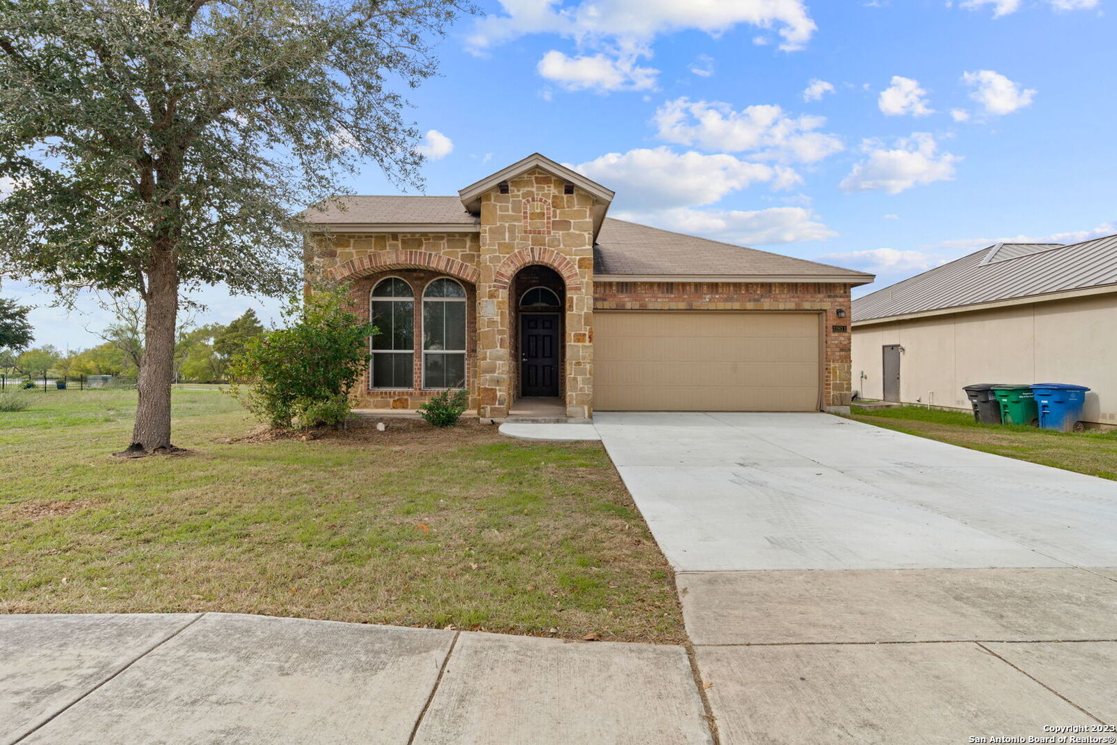 Property Photo: 12611 Course View Dr TX 78221