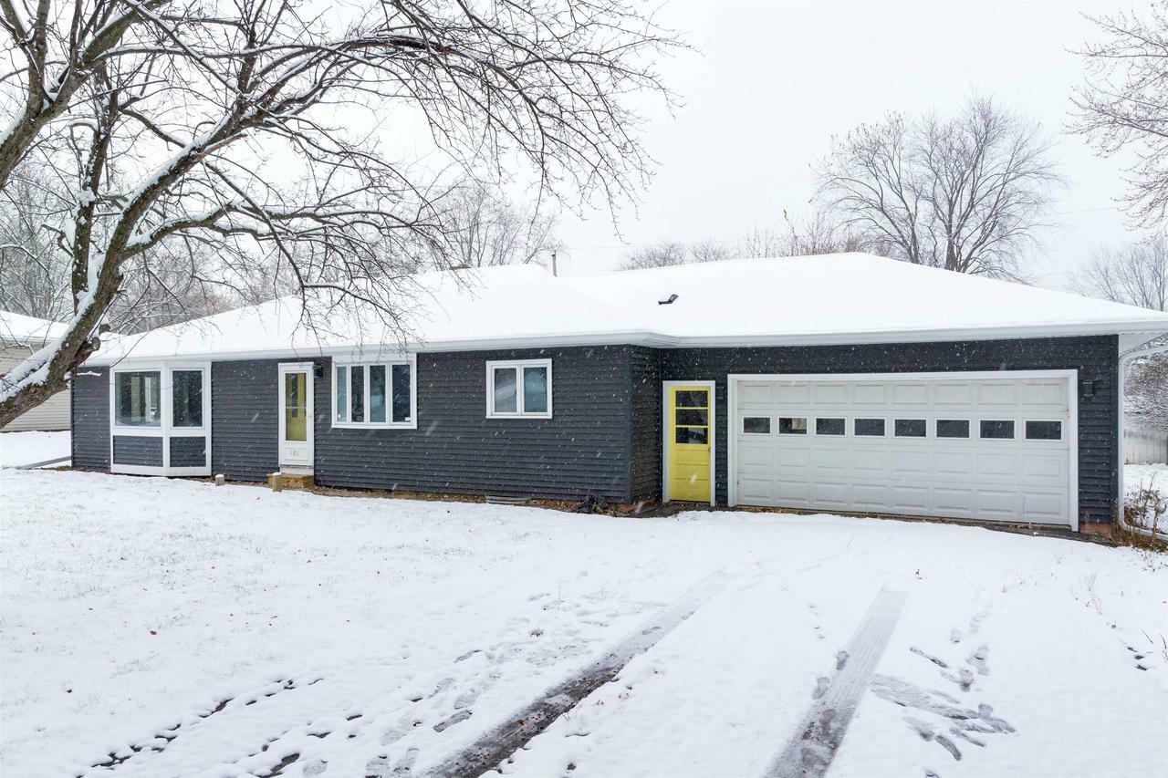 Property Photo:  926 Fond Du Lac Avenue  WI 54935 