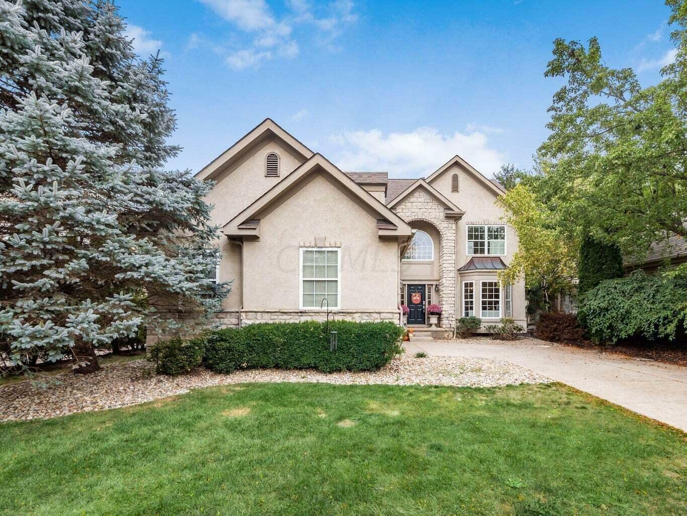 Property Photo: 9778 Oxford Circle OH 43065