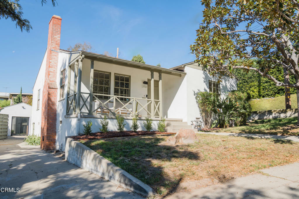 Property Photo:  2849 Herkimer Street  CA 90039 