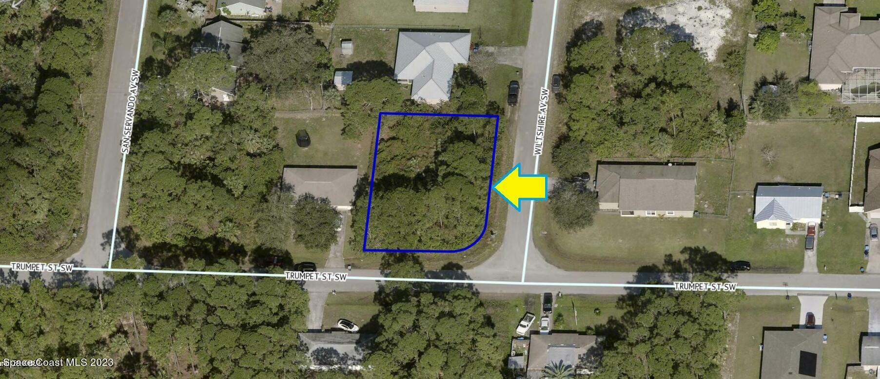Property Photo:  511 Corner Lot On Trumpet Street SW  FL 32908 