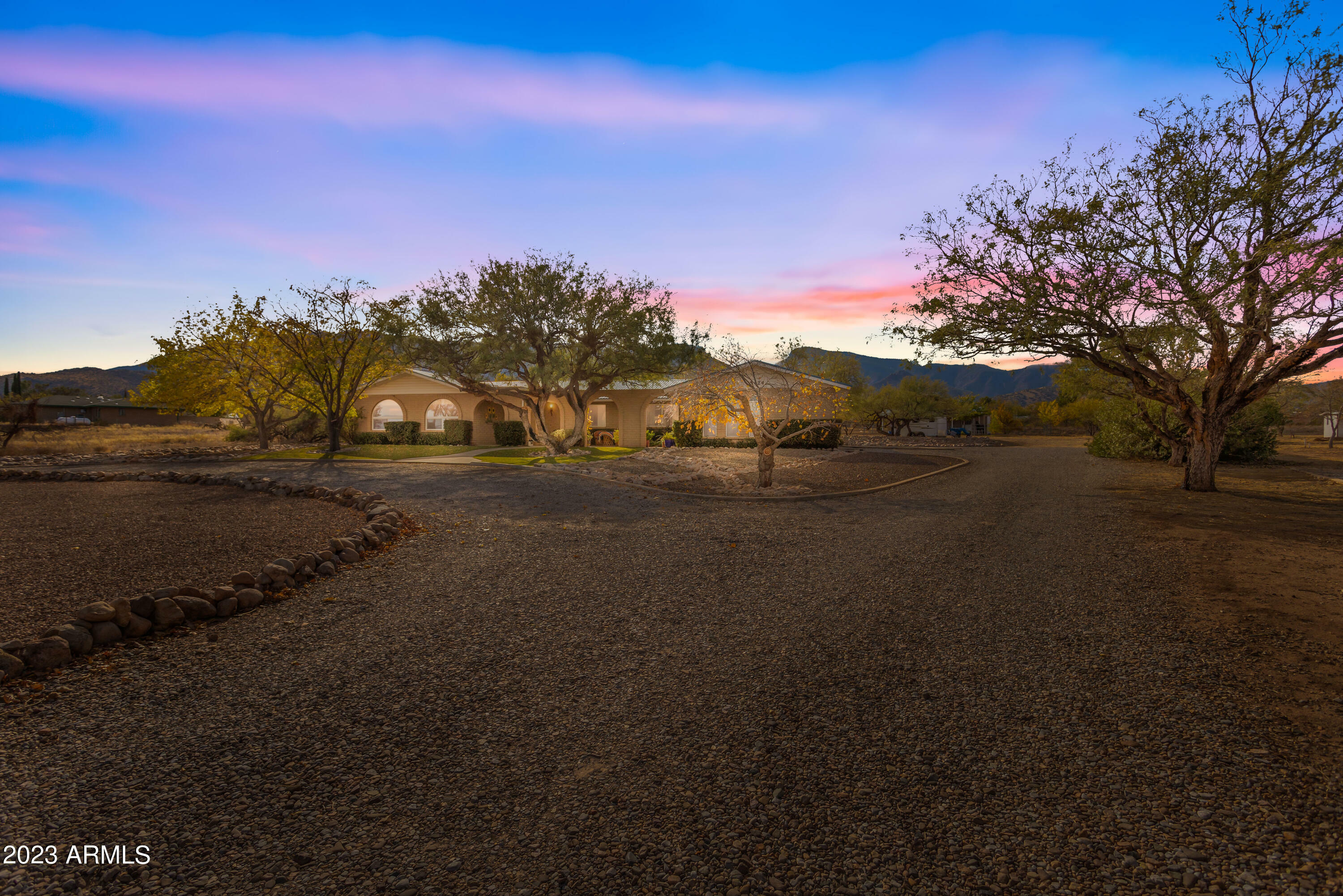 Property Photo:  5424 S Apache Avenue  AZ 85650 