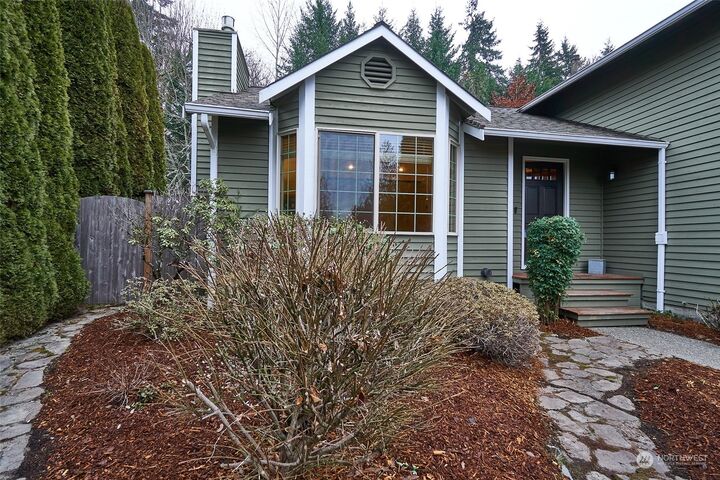 Property Photo: 13719 SE 199th Pl WA 98058