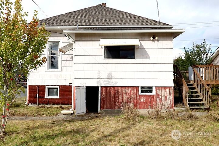 3 bed Bremerton home for sale 1747 Burwell Street, Bremerton, WA 98337