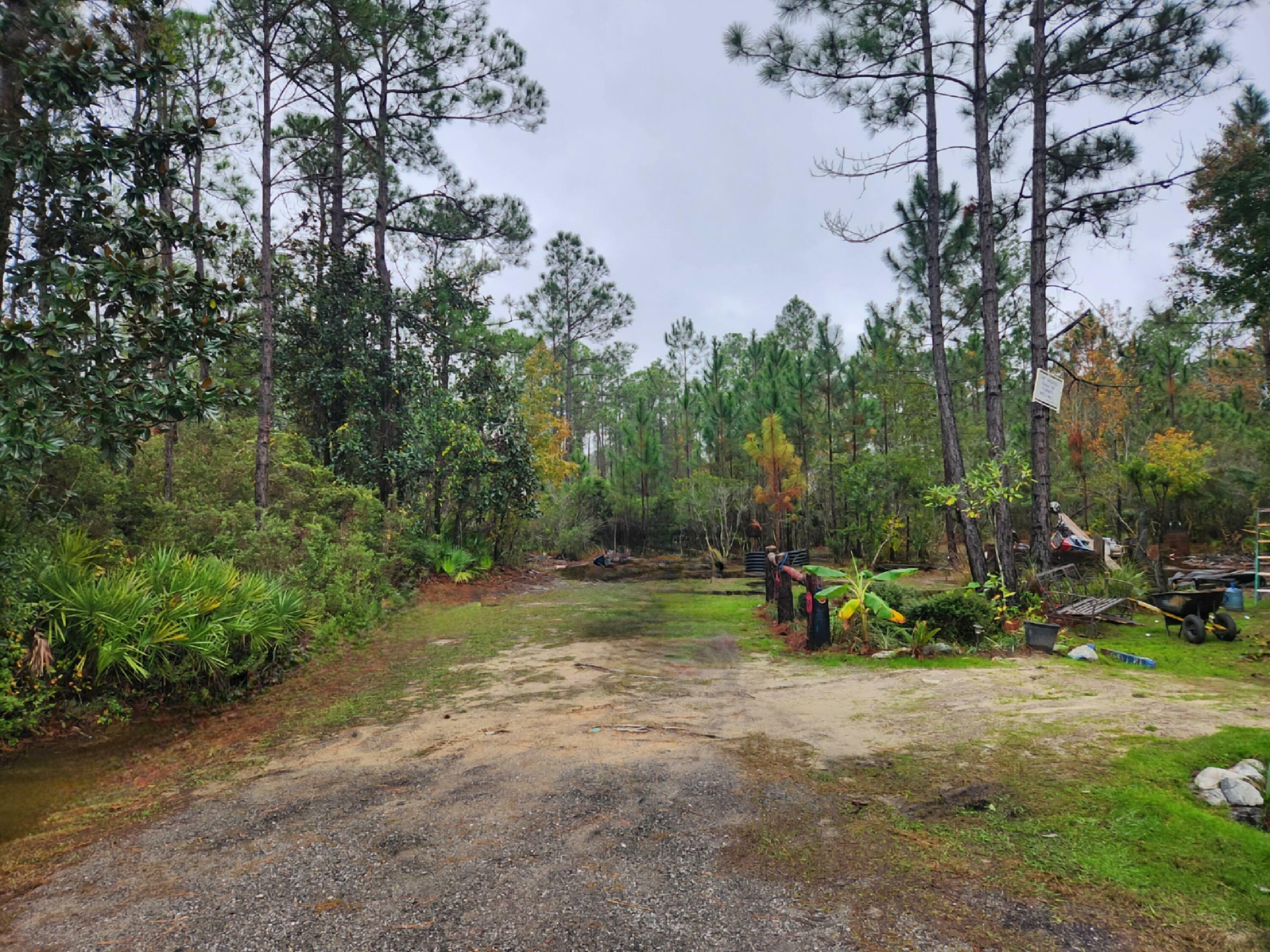 Property Photo:  9 7th Central Street  FL 32459 
