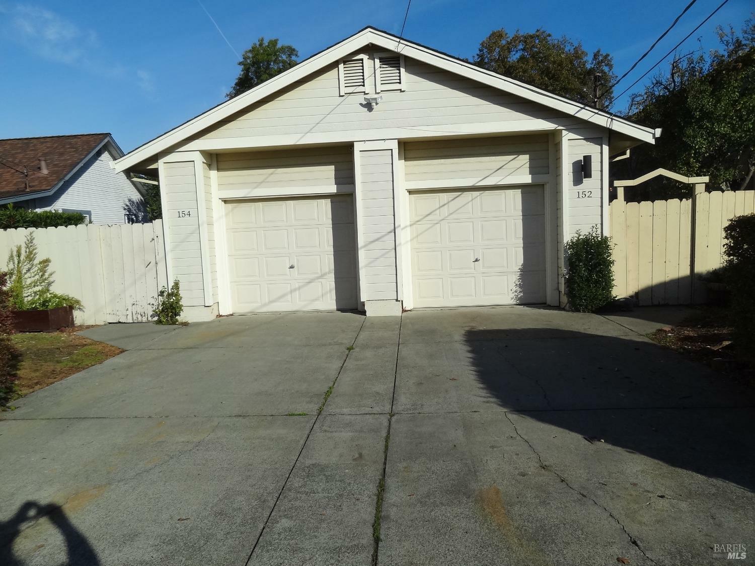 Property Photo:  152 154 W Macarthur Street  CA 95476 