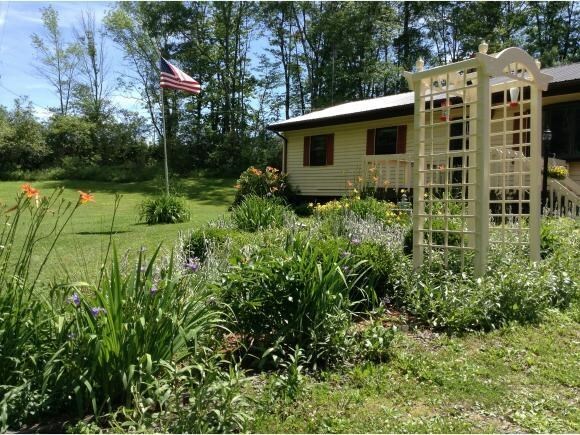 Property Photo:  334 Washburn Road  NY 14883 