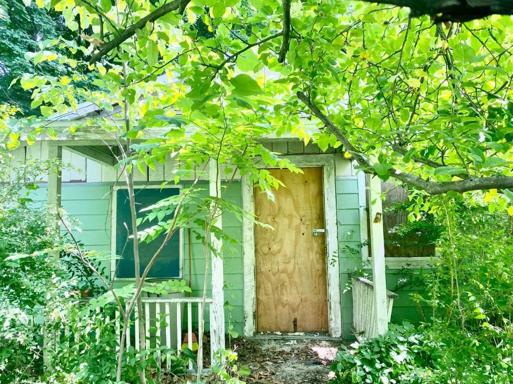 1311 N Cayuga Street  Ithaca NY 14850 photo
