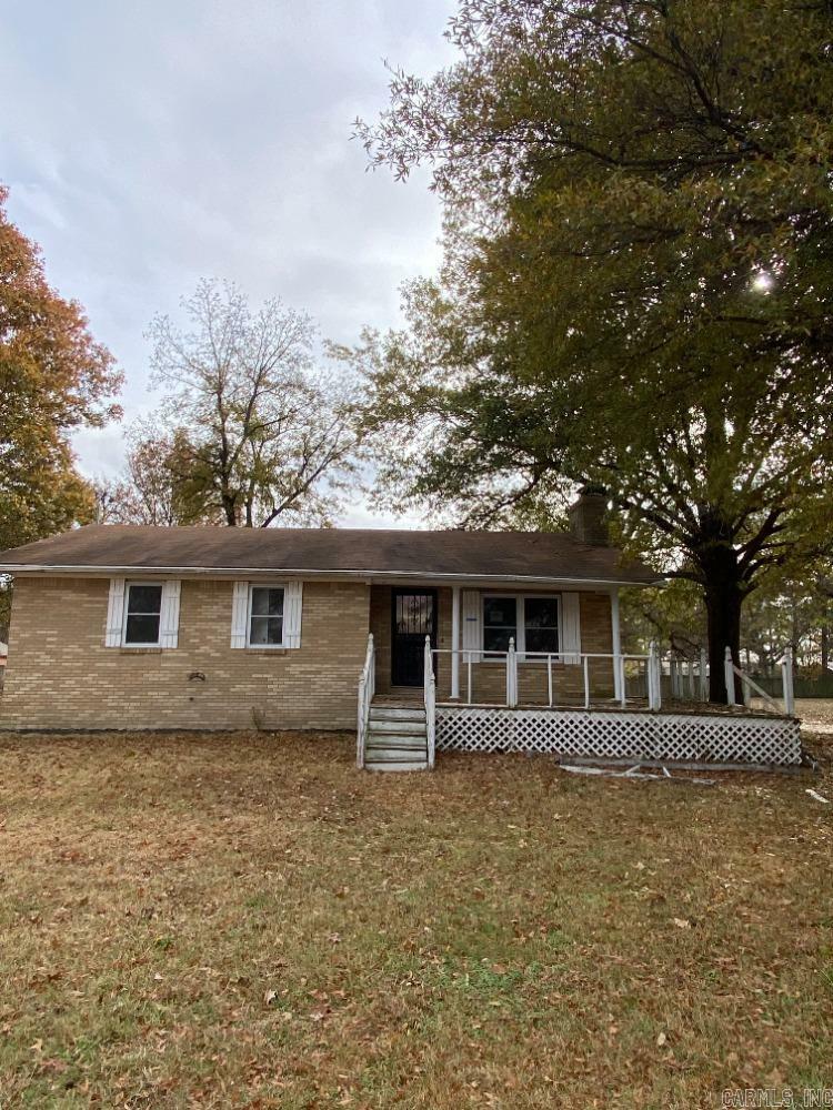 Property Photo:  611 W Drew Avenue  AR 72447 