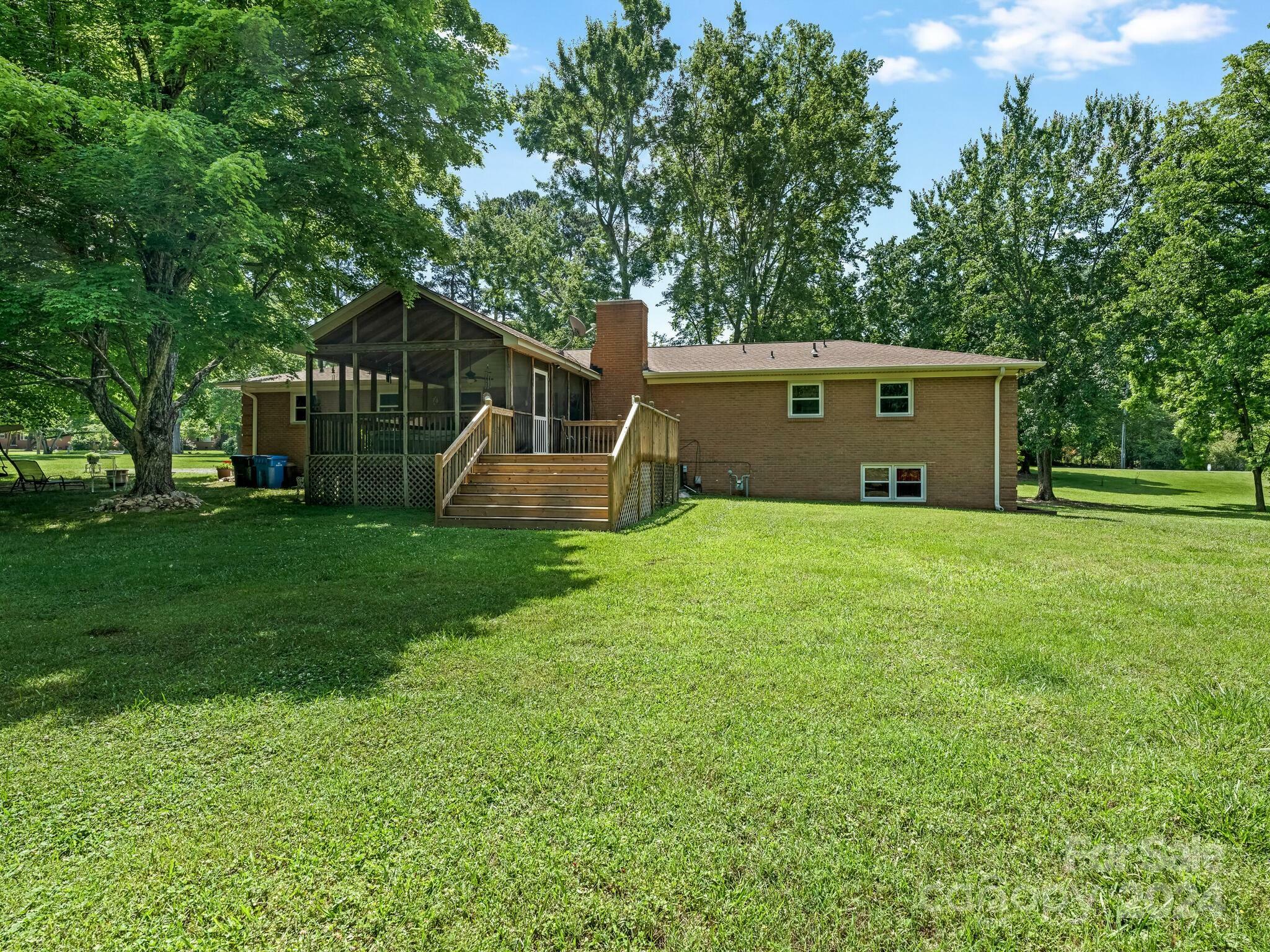 Property Photo:  4001 Walter Nelson Road  NC 28227 