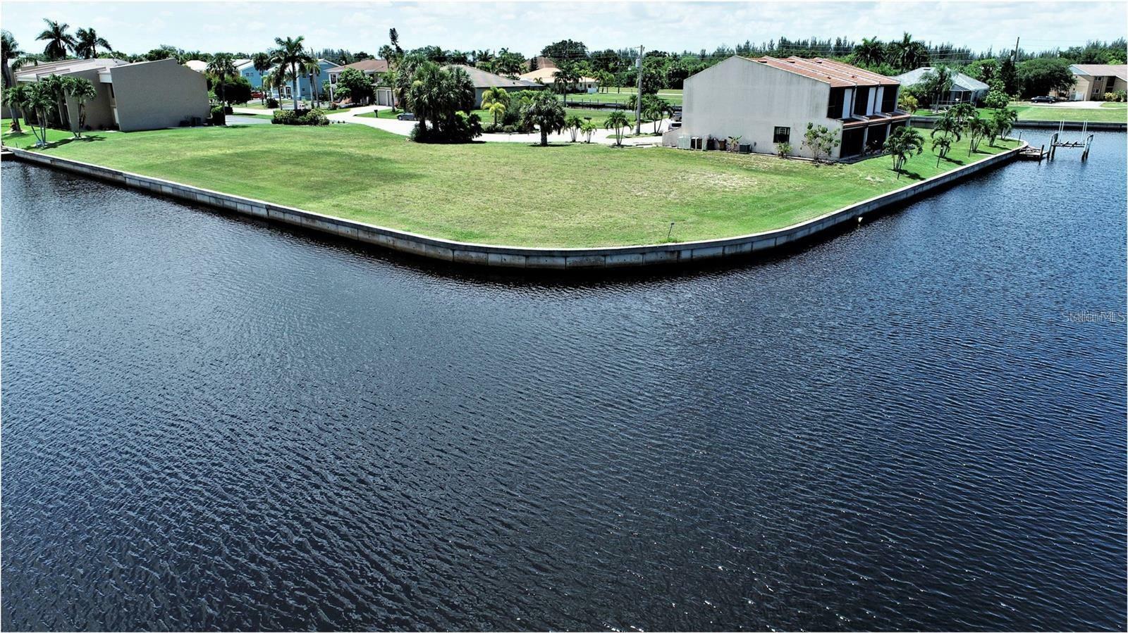 Property Photo:  1447 Mediterranean Drive  FL 33950 