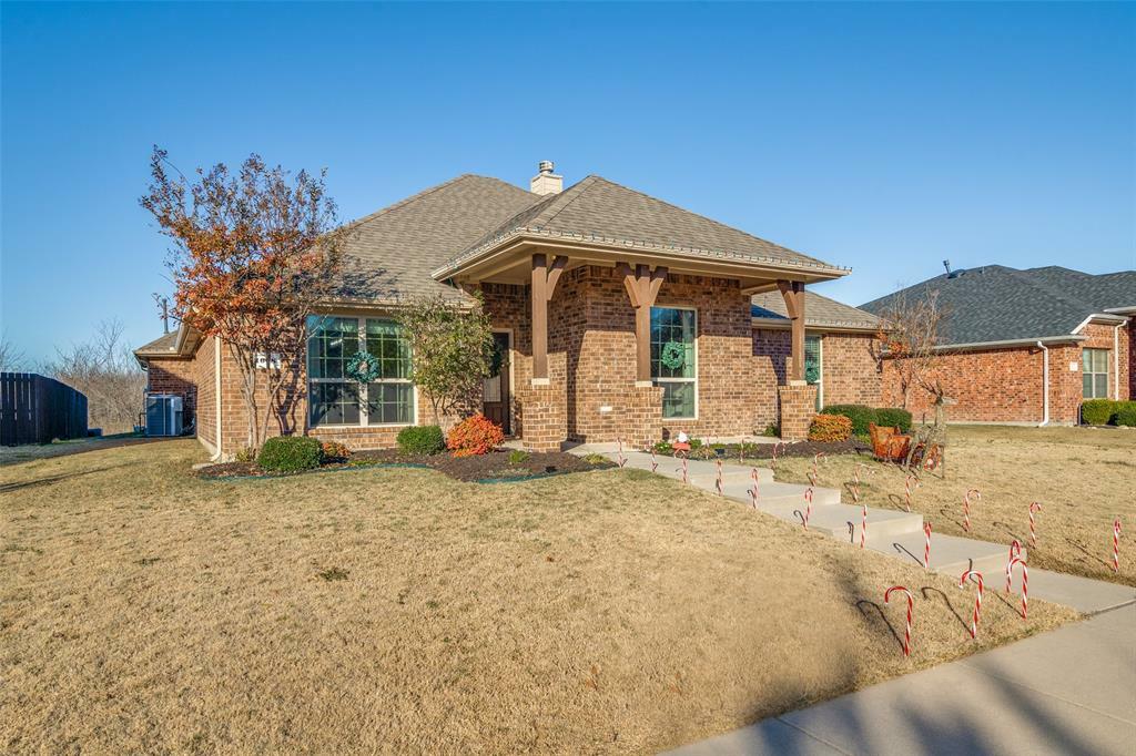 Property Photo:  1008 Lincoln Drive  TX 75189 