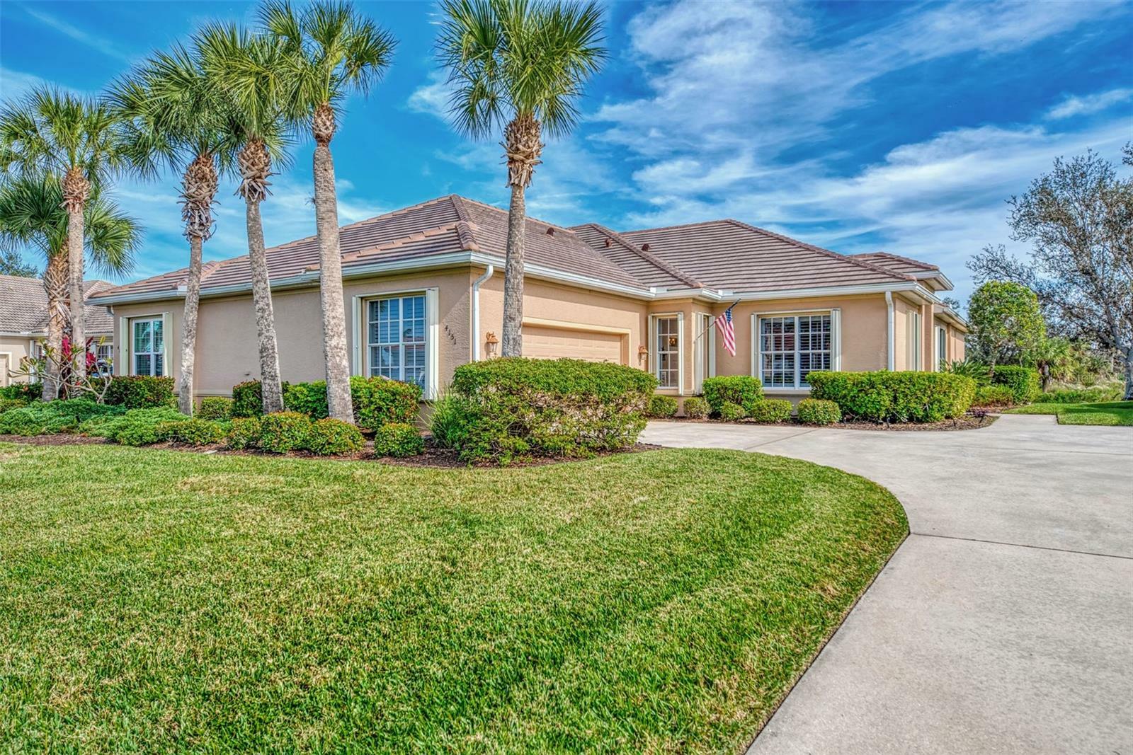 Property Photo:  4151 Herons Pointe Drive  FL 33953 