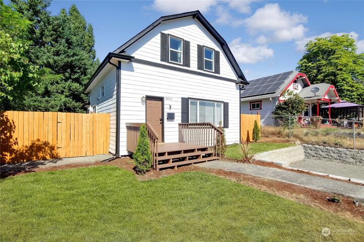 Property Photo:  3816 E J St  WA 98404 