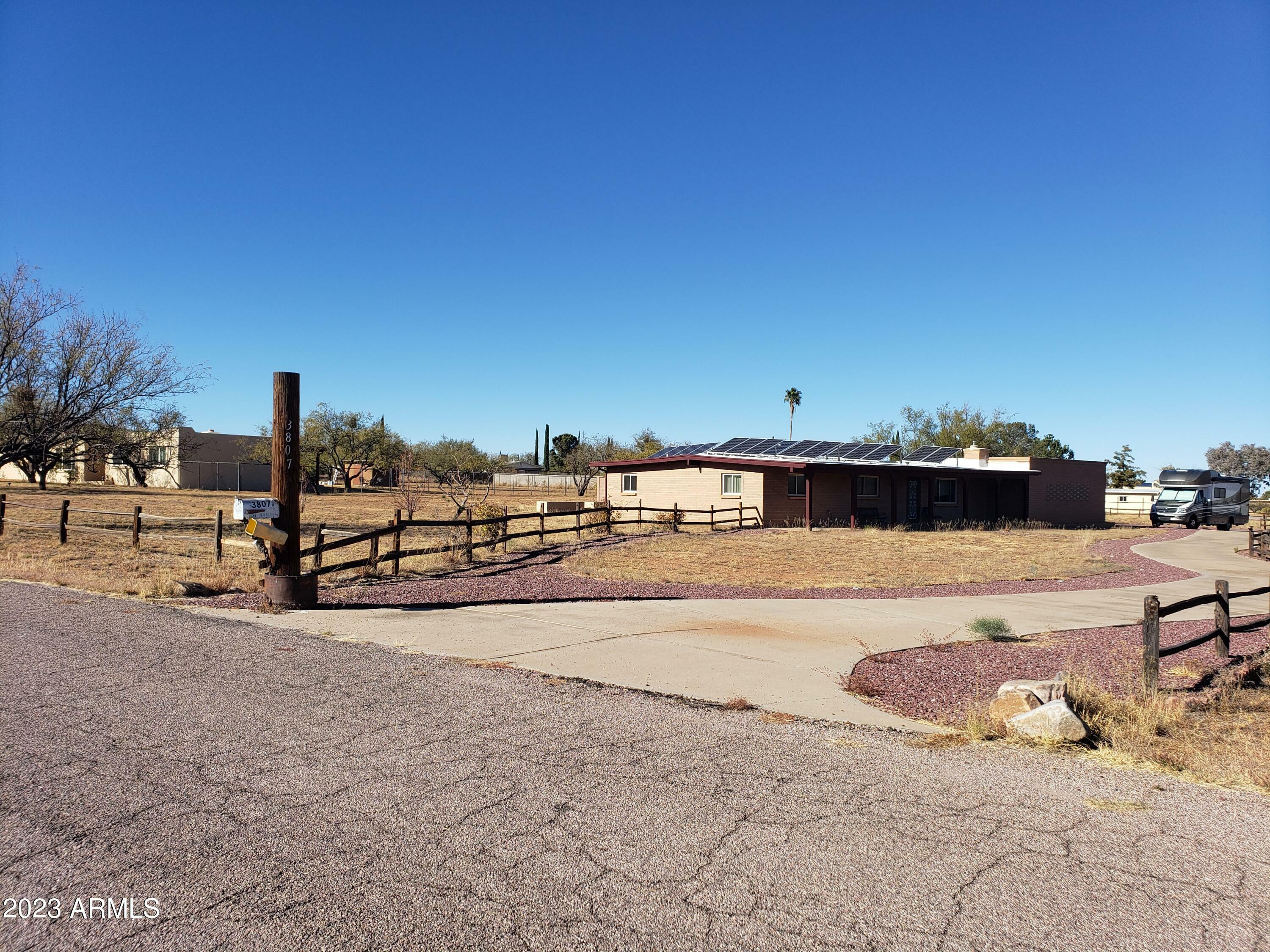 Property Photo:  3807 E Toltec Court  AZ 85650 