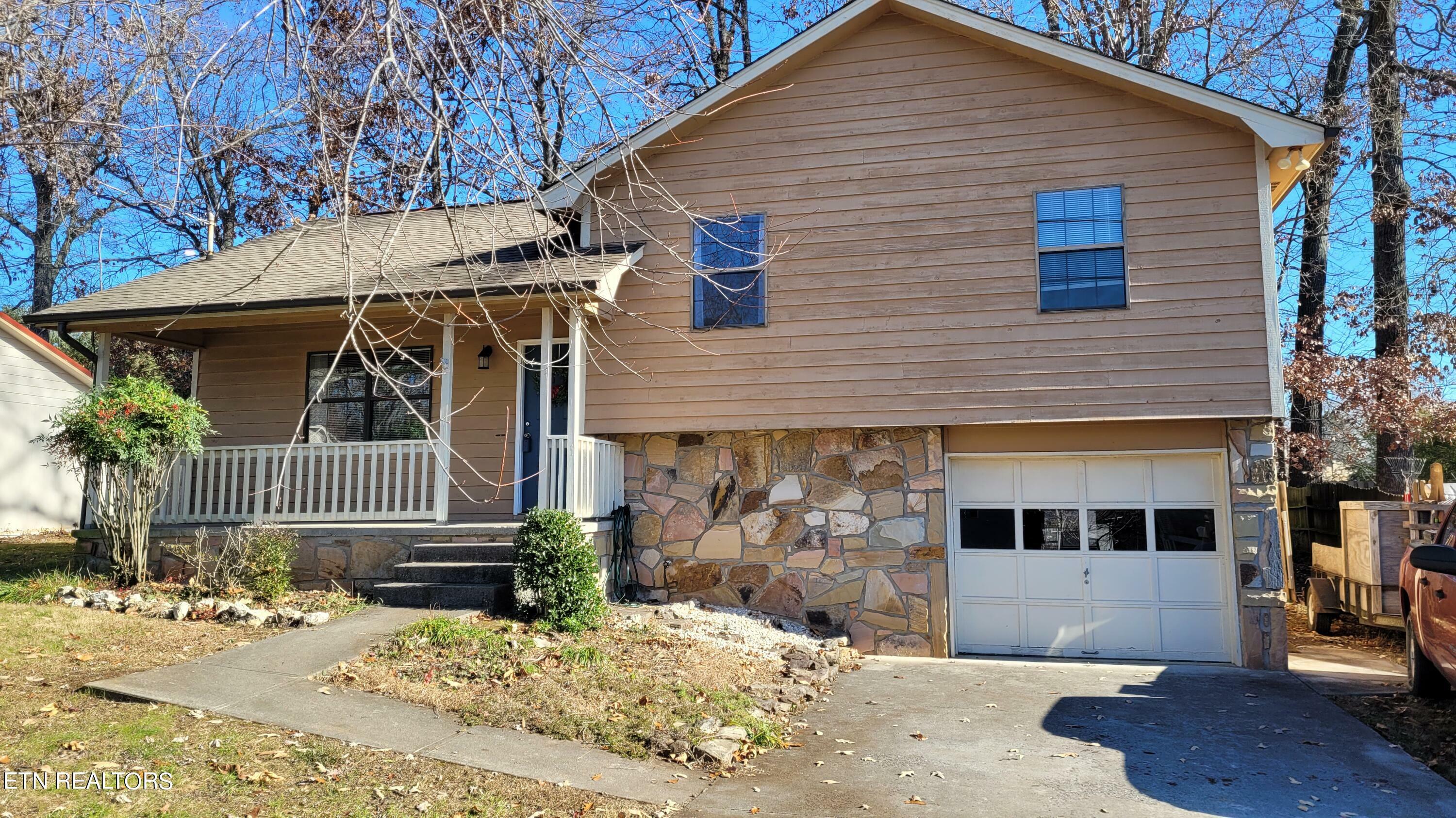 Property Photo:  1448 Waynesboro Lane  TN 37923 