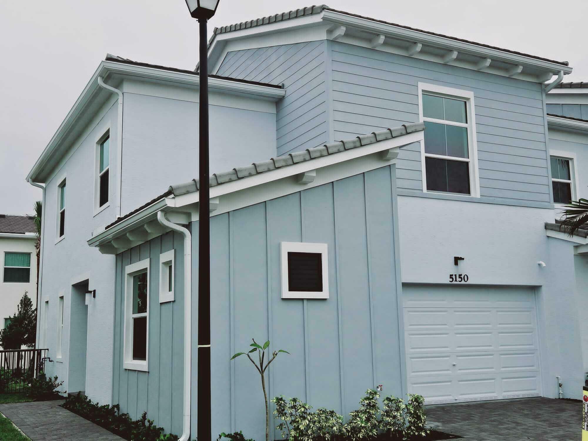 Property Photo:  5150 Willow Creek Drive  FL 33470 