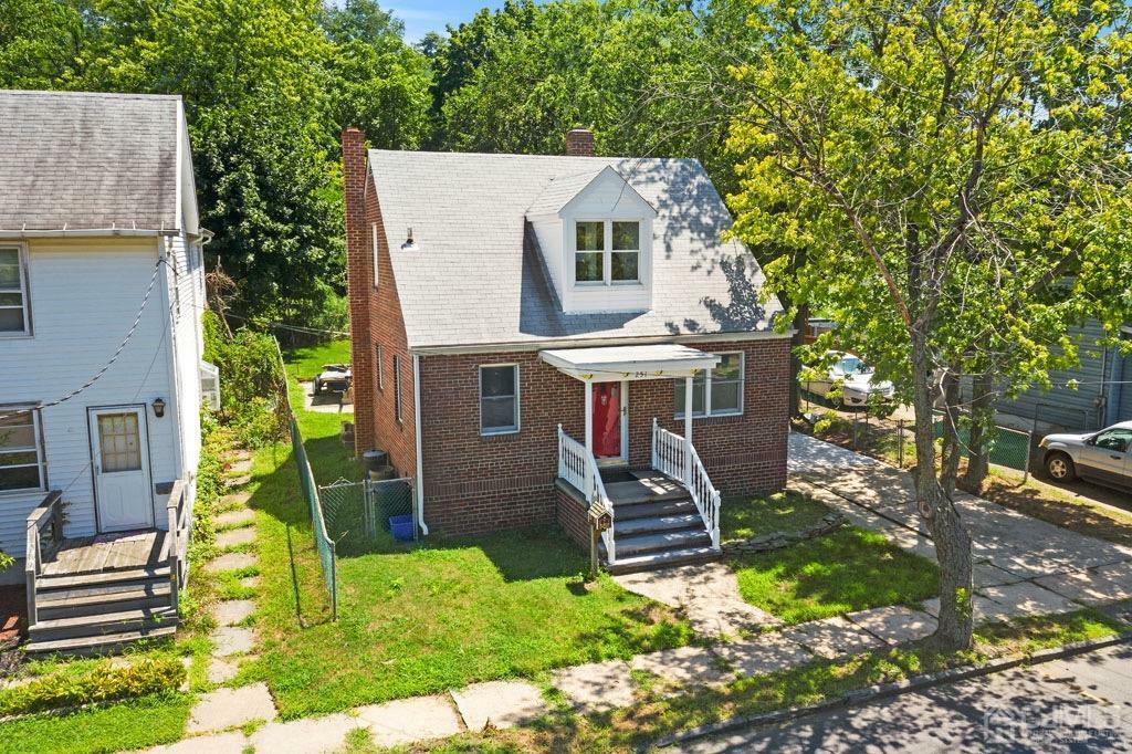 Property Photo:  251 Raritan Street  NJ 08879 